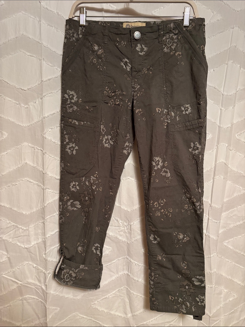 Olive Floral Cargo Ankle Pants